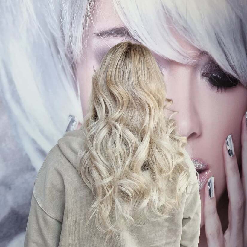 Haarstyling Coiffure Velvet